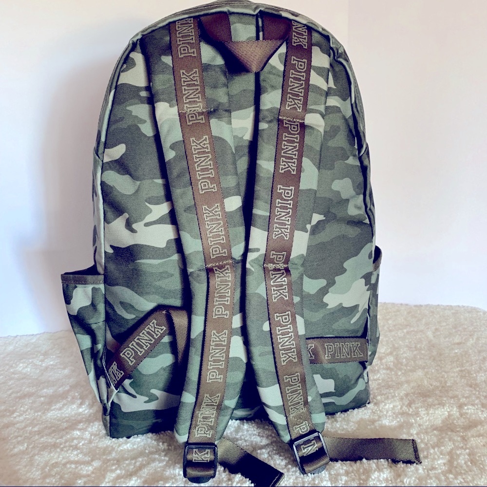 Victoria’s Secret campus Backpack full-size - Picture 3 of 5